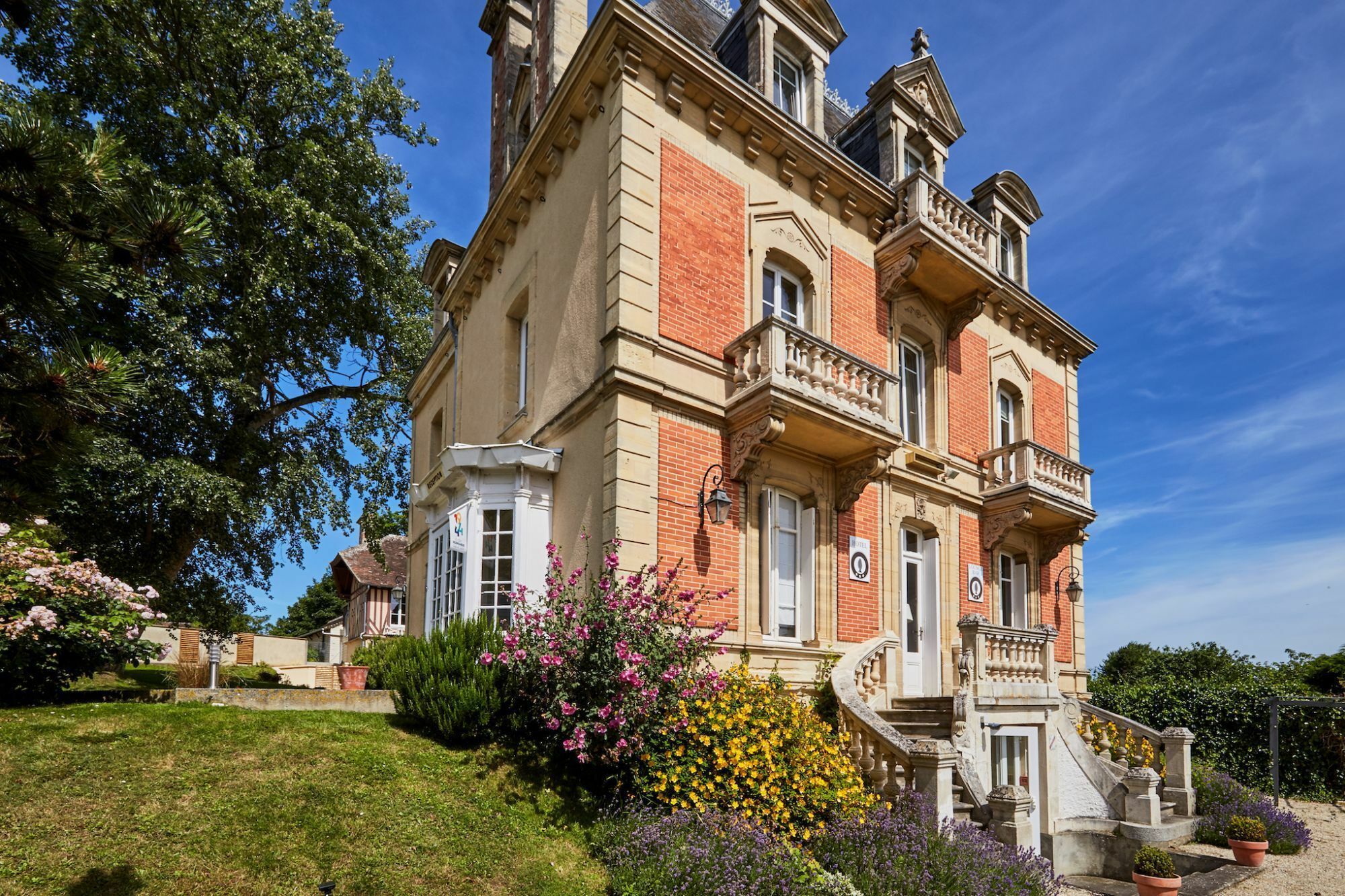 Les Villas D'Arromanches, Teritoria Eksteriør bilde